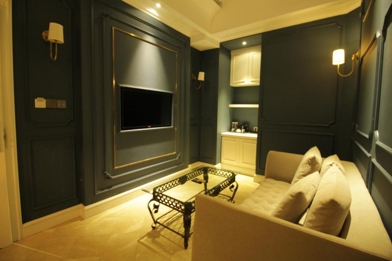 Grand Eska Hotel & Suites Batam Nagoya Extérieur photo
