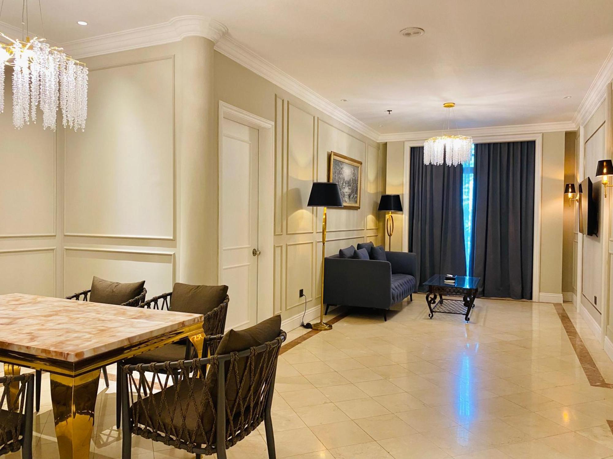 Grand Eska Hotel & Suites Batam Nagoya Extérieur photo