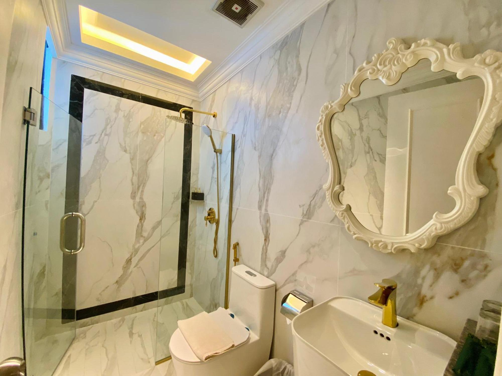 Grand Eska Hotel & Suites Batam Nagoya Extérieur photo